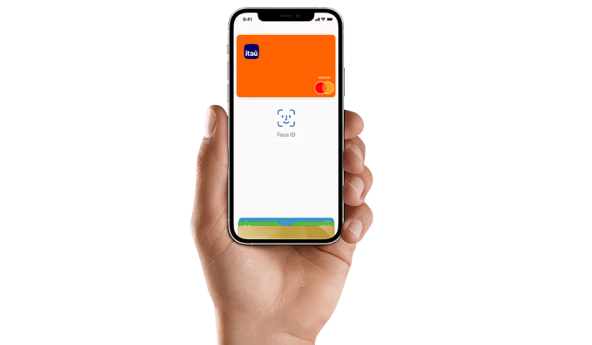 iPhone com tela do Apple Pay aberta.